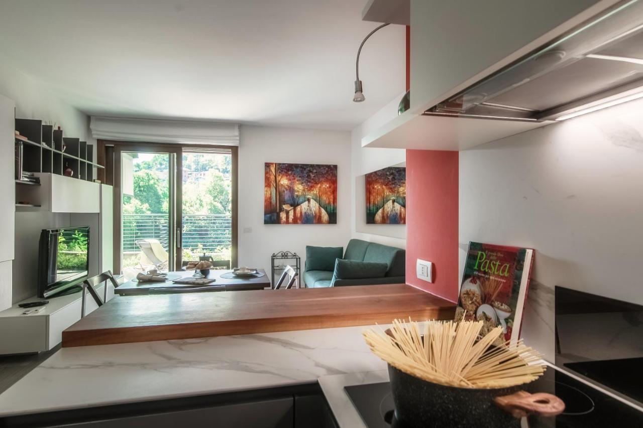 Joivy Luxury Flat & Lake Como View Argegno Exterior foto