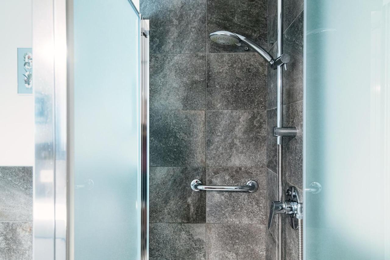Joivy Luxury Flat & Lake Como View Argegno Exterior foto